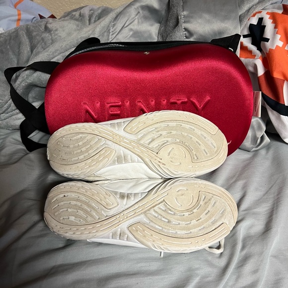 Cheer shoes - Picture 2 of 2